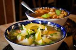 Sopa tlalpena - zupa meksykańska