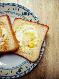Jajko w chlebku